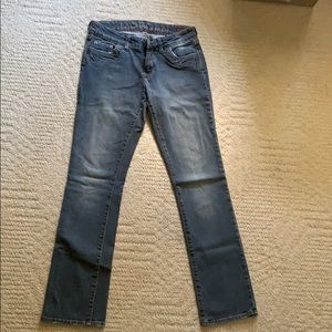 Delia’s Morgan style straight leg jeans size 5/6